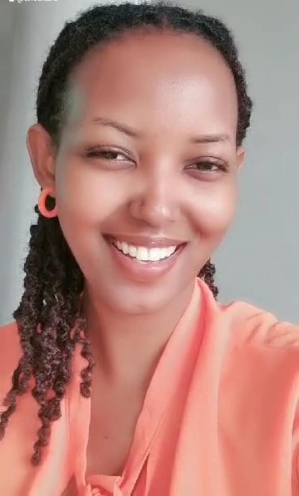 Mme IRADUKUNDA Erica